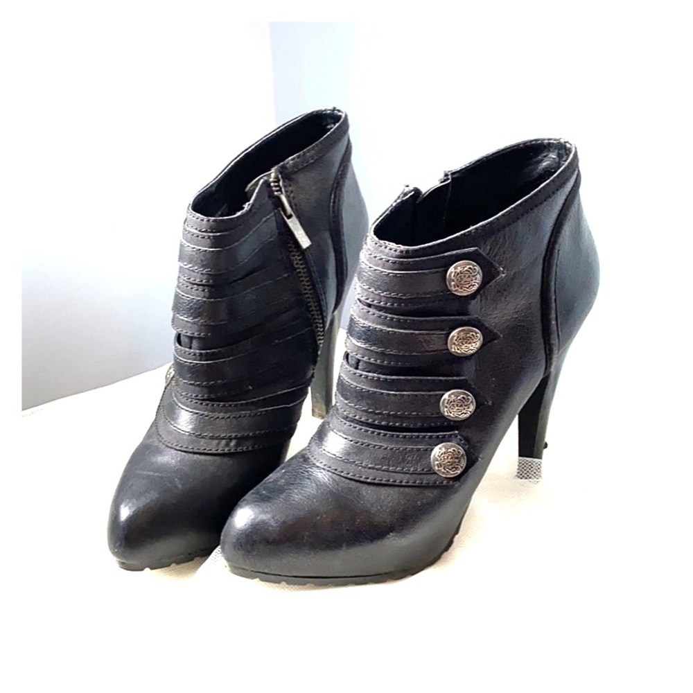 Ankle booties!